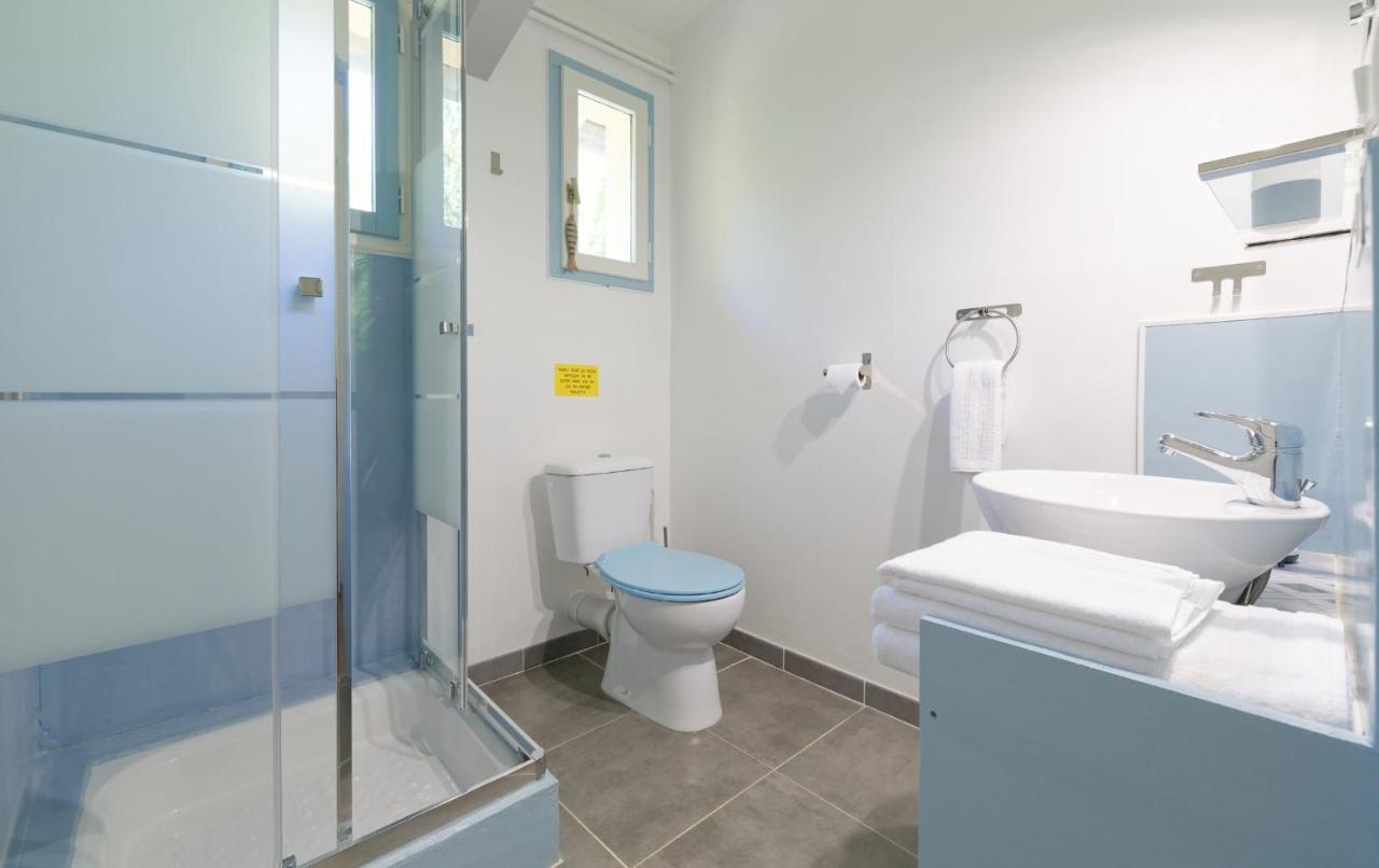 Chambre D'Hotes De Charme A La Maison Bleue Savignac-Mona Kültér fotó