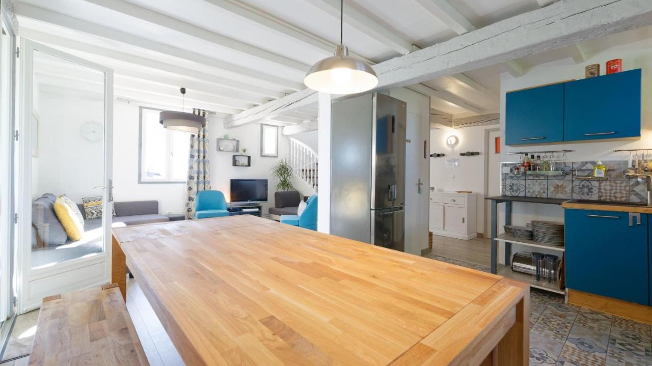 Chambre D'Hotes De Charme A La Maison Bleue Savignac-Mona Kültér fotó