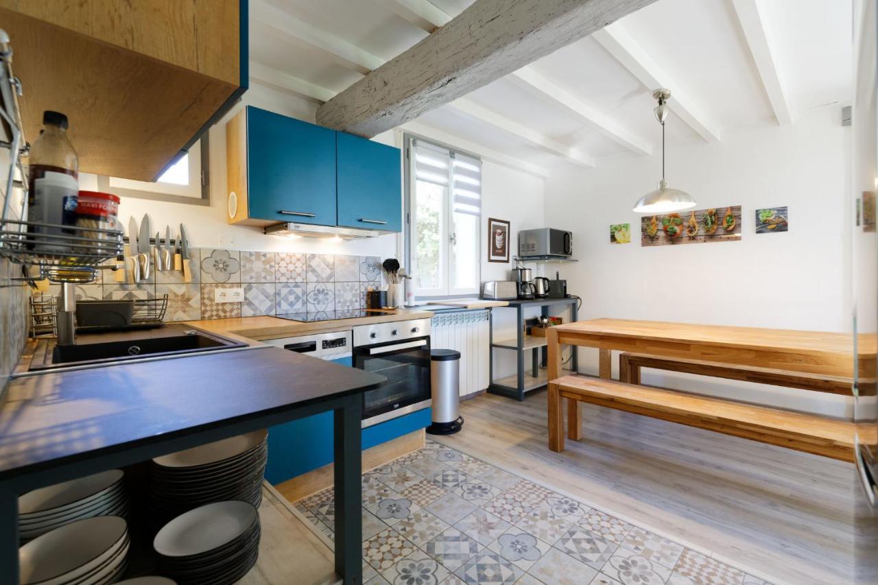 Chambre D'Hotes De Charme A La Maison Bleue Savignac-Mona Kültér fotó